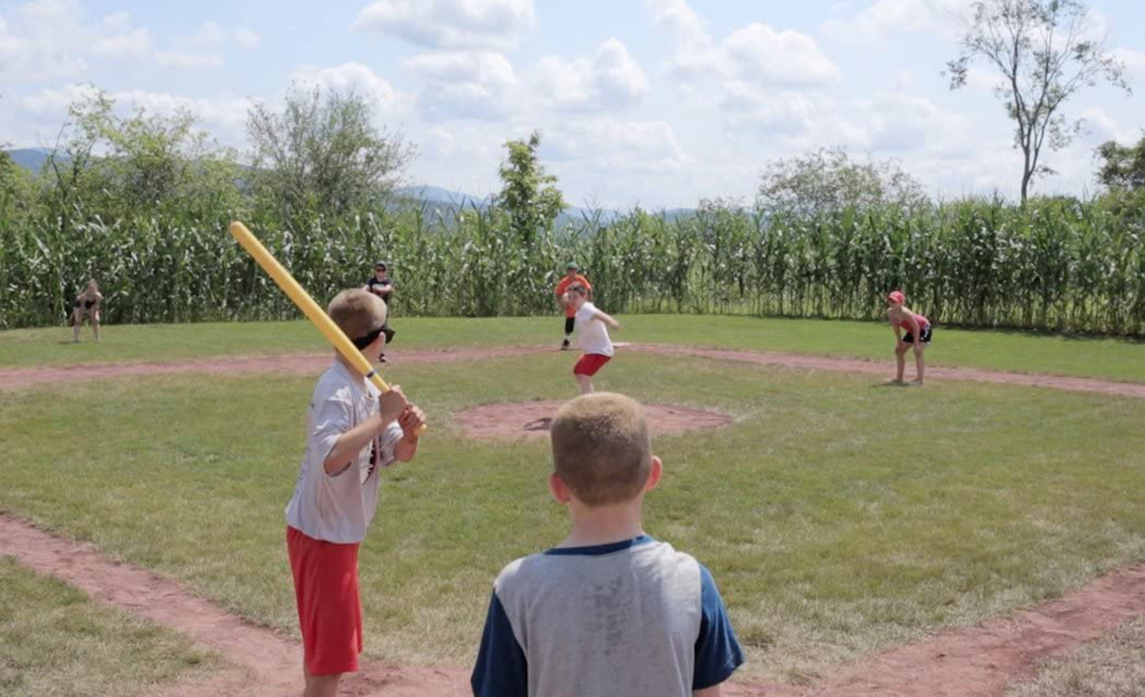 Wiffle Plastic Baseball Bat + Ball Set, 32"