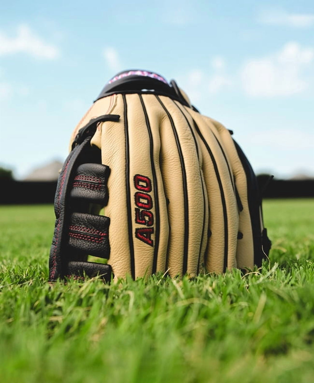 Wilson Youth A500 12.5" Baseball Glove Blonde/Black 12.5