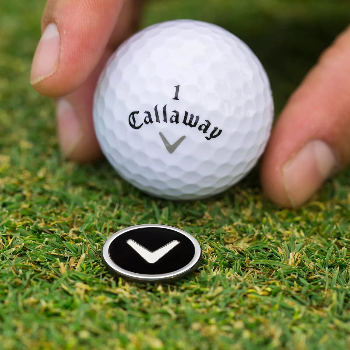 Callaway Golf Dual-Mark Poker Chip Golf Ball Marker - 2-Pack - Black/White