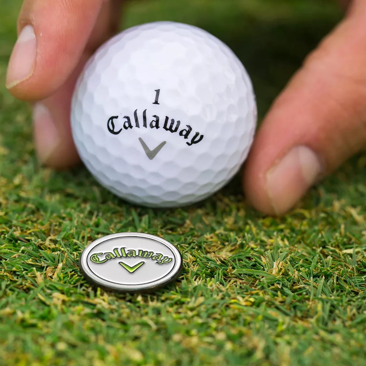 Callaway Golf Dual-Mark Poker Chip Golf Ball Marker - 2-Pack - Black/White